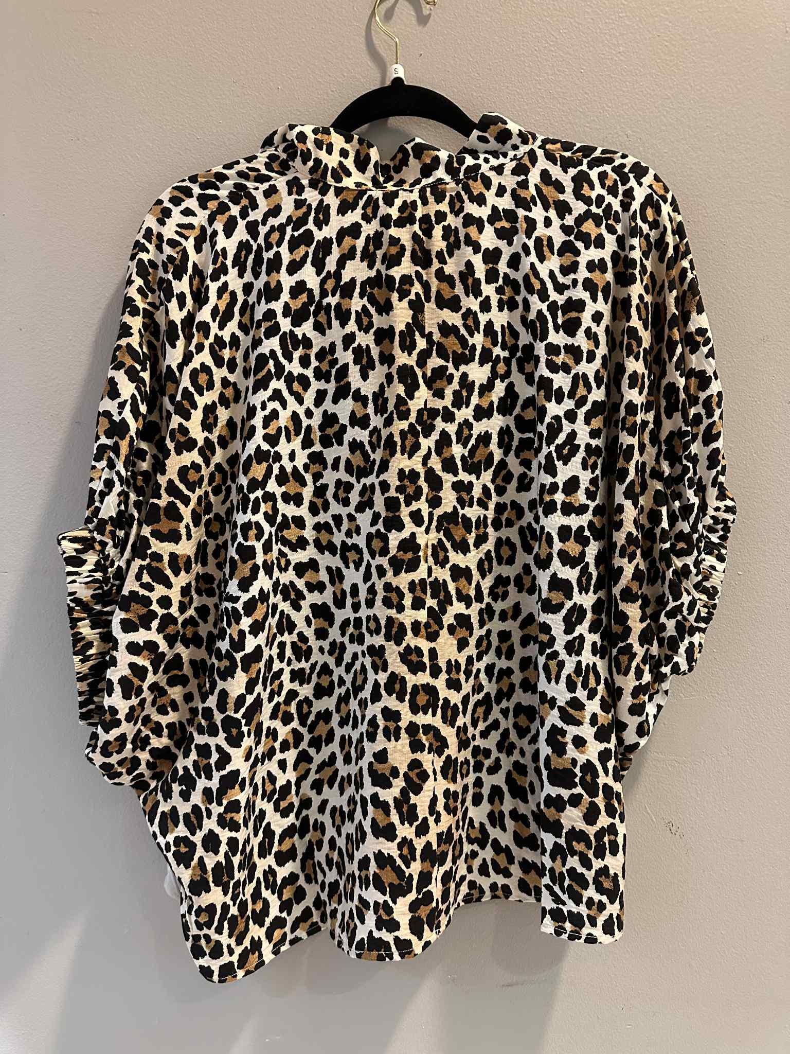 Leopard Print Accented Blouse
