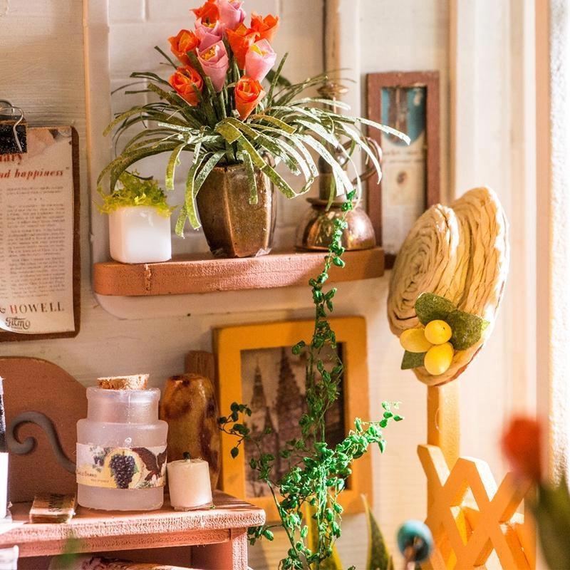 Rolife DIY Miniature Dollhouse - Miller's Garden