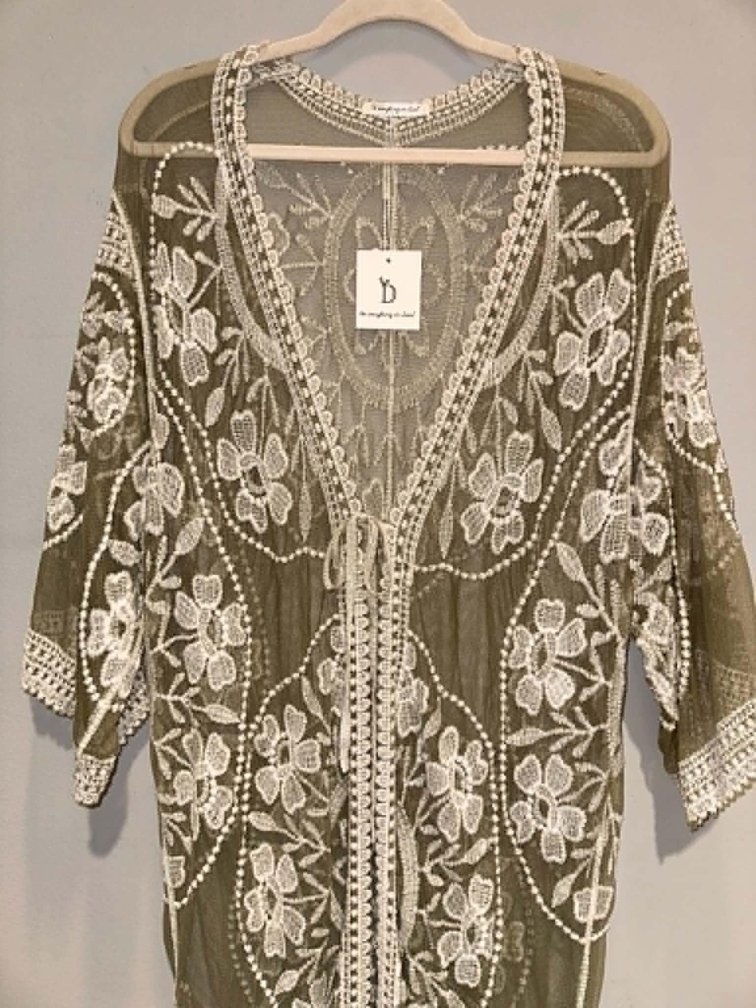 Lace Kimono O/S