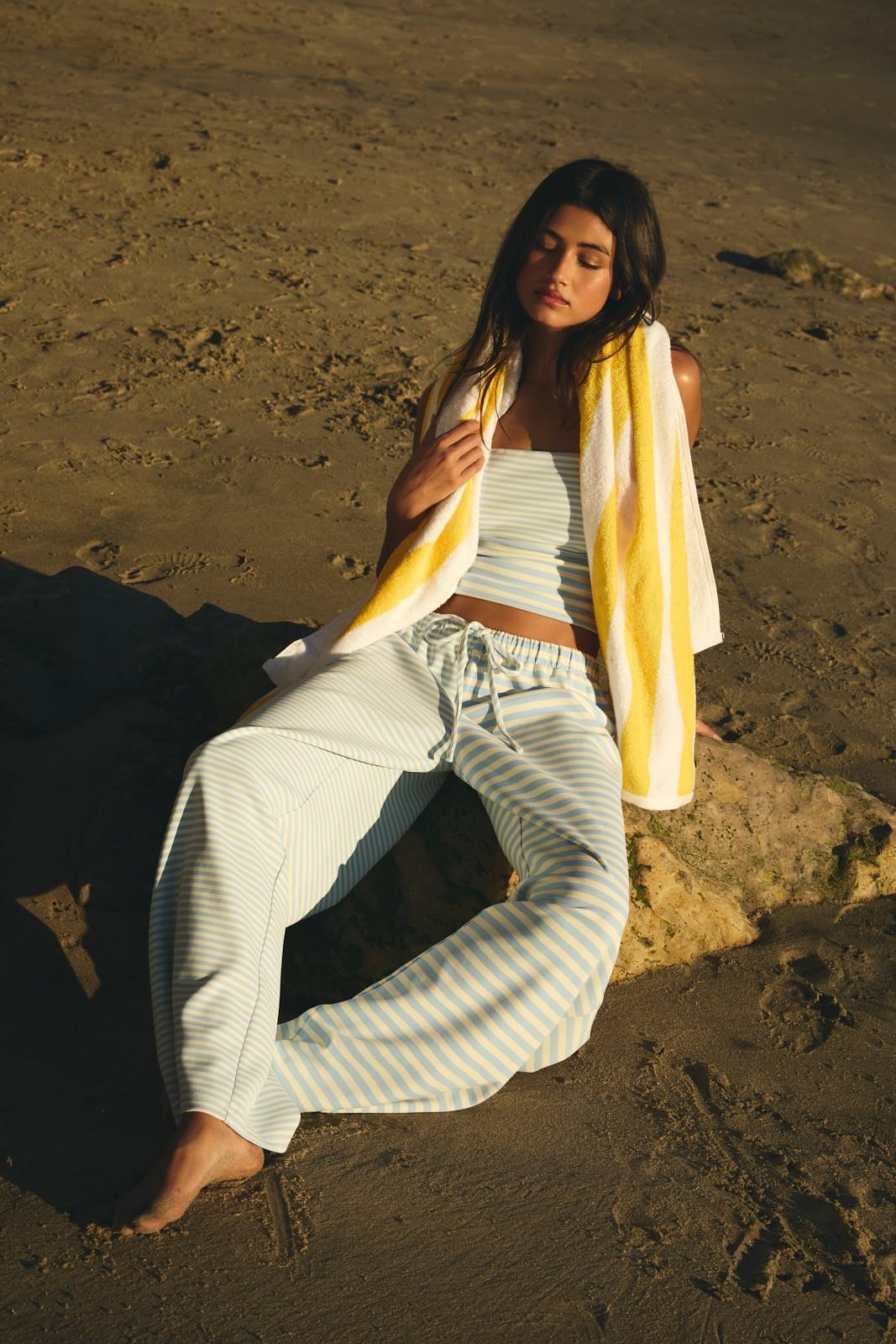 Low-Rise Stripe Detail Front Tie Pants