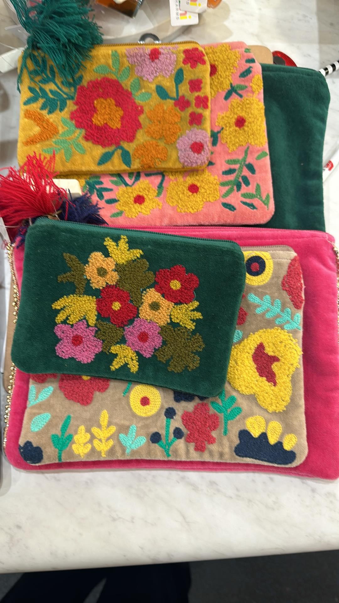 Bloom Zipper Pouch Set