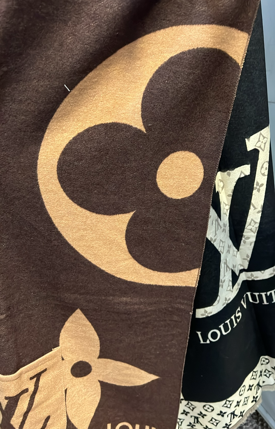 Louis Vuitton Scarf