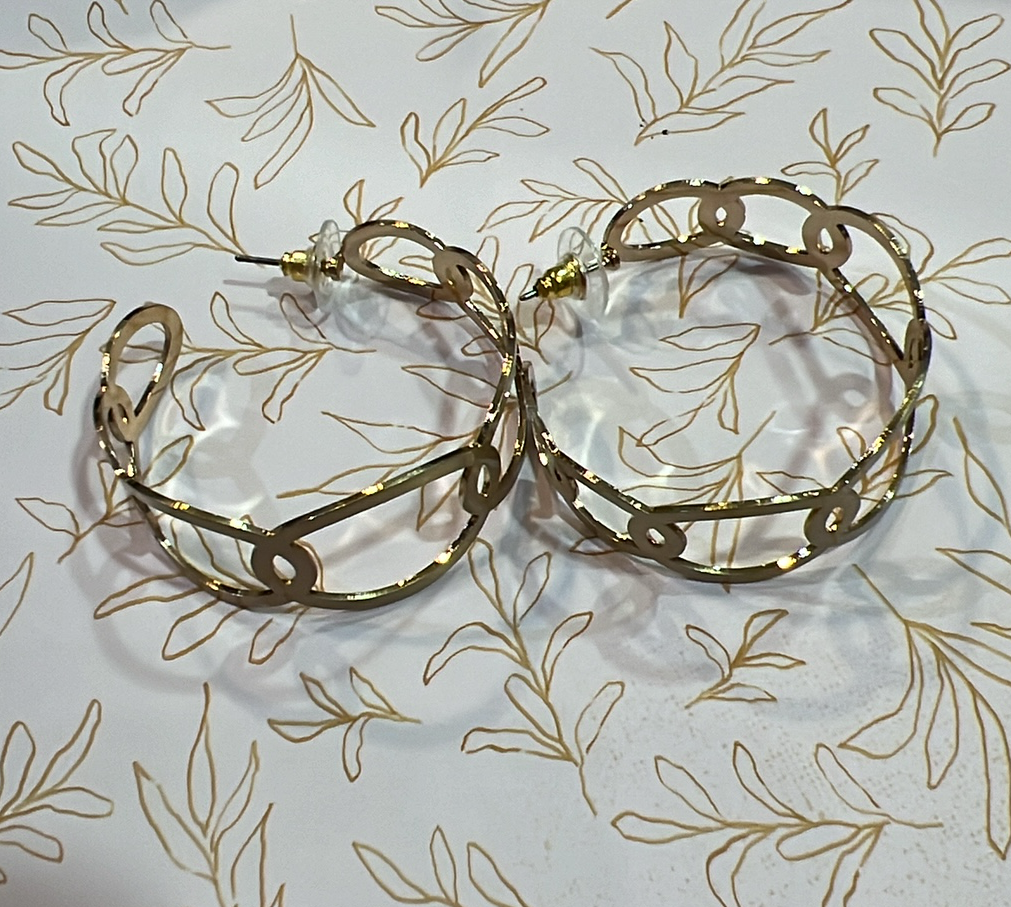 Linked Satin Gold Hoops