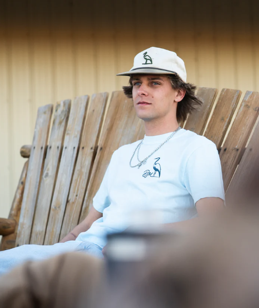 Skelly With Da Speaker Tee | Chambray
