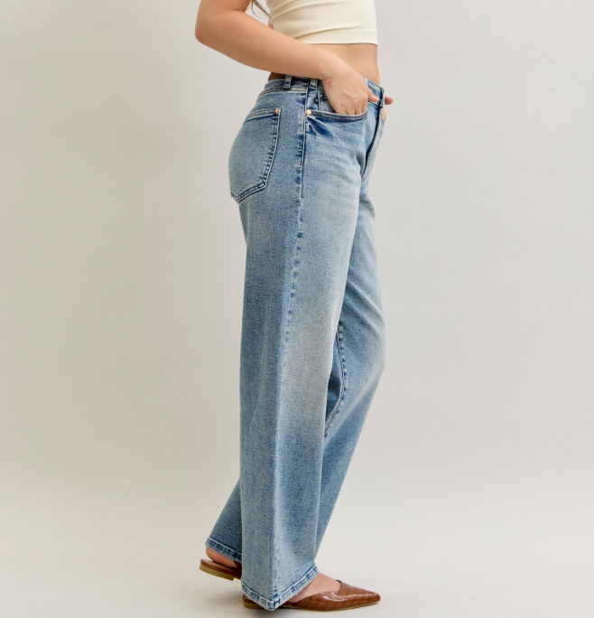 Judy Blue HW Wilhemina Lt Vintage Jeans