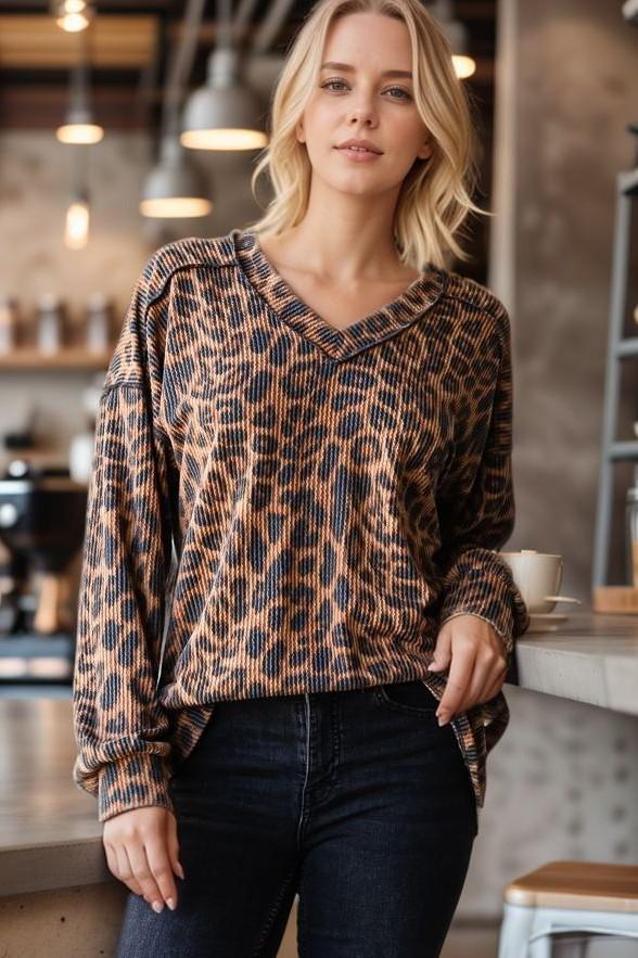 Puff Sleeve V Neck Animal Top