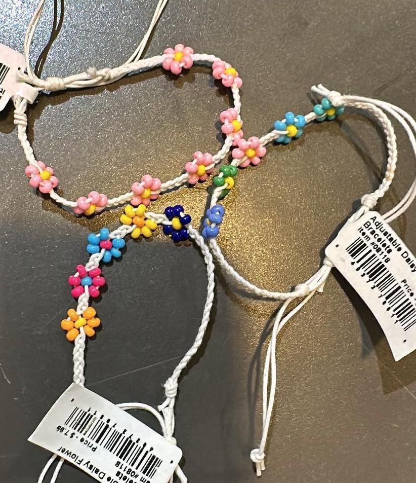 Daisy Friendship Bracelet