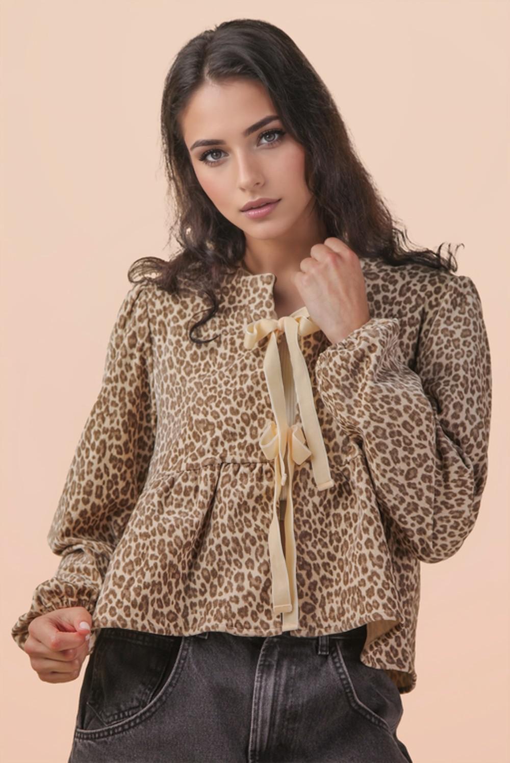 Leopard Printed Front Tie Woven Blouse Top