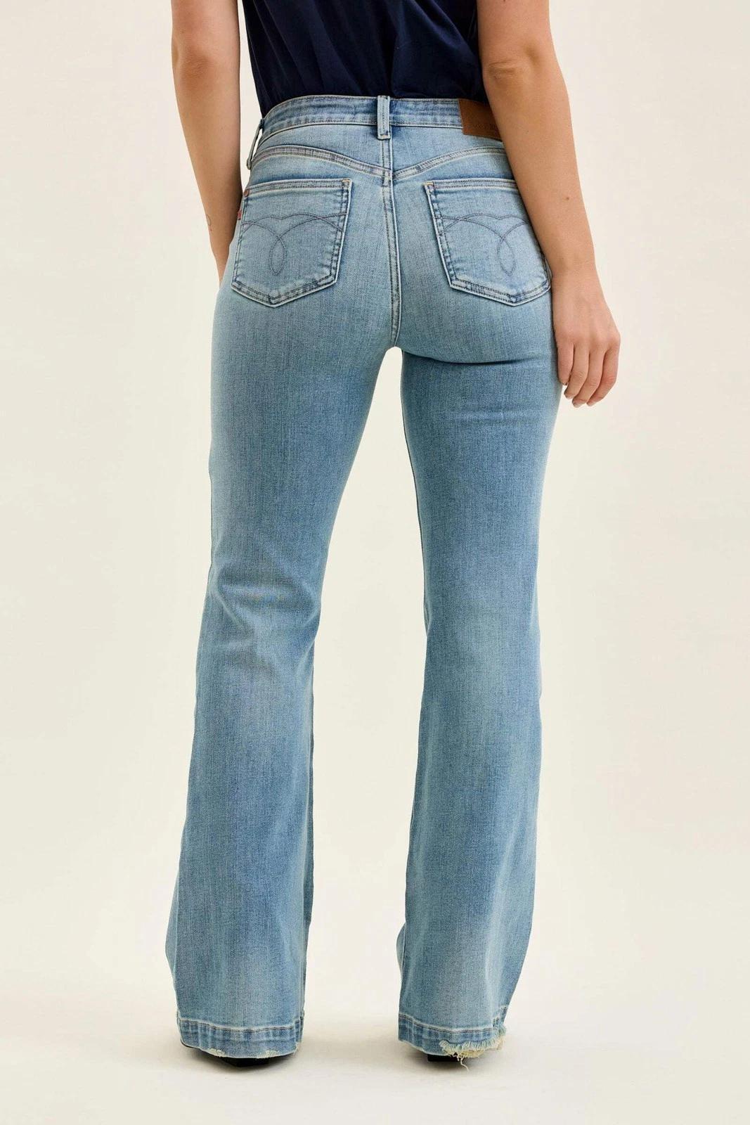 Judy Blue Mid Rise Flare Denim Jeans – 3 Inseam Options