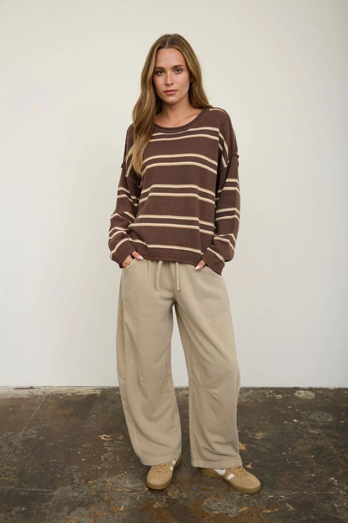 BROWN MULTI EXPOSED SEAM STRIPED ROUND NECK PULLOVER