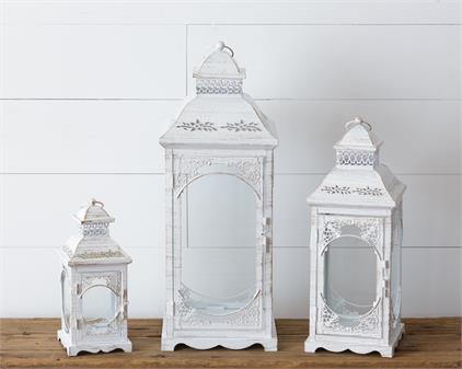 White & Gold Vintage Lantern