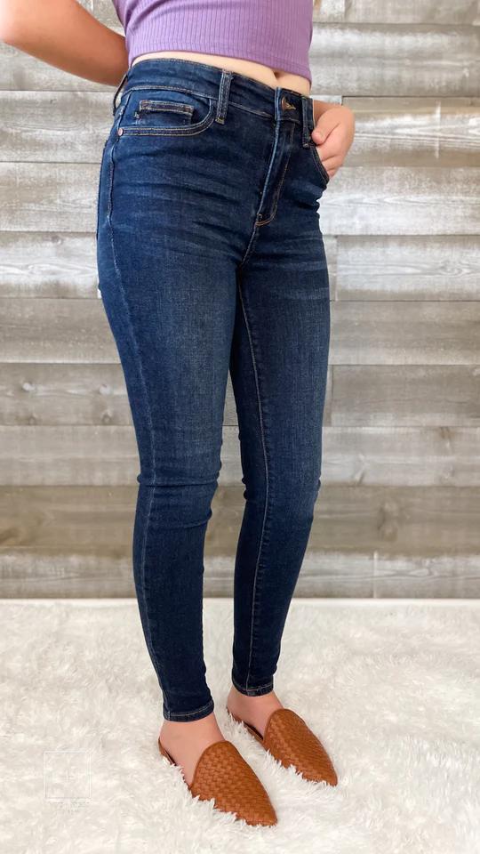 Judy Blue HW Skinny Handsand Jeans