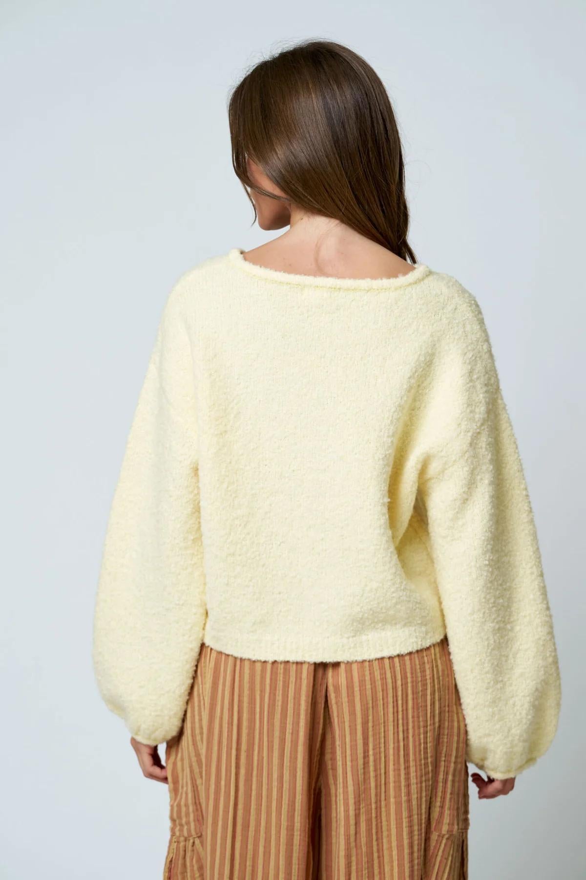 YELLOW LONG SLEEVE FUZZY KNIT PULLOVER SWEATER