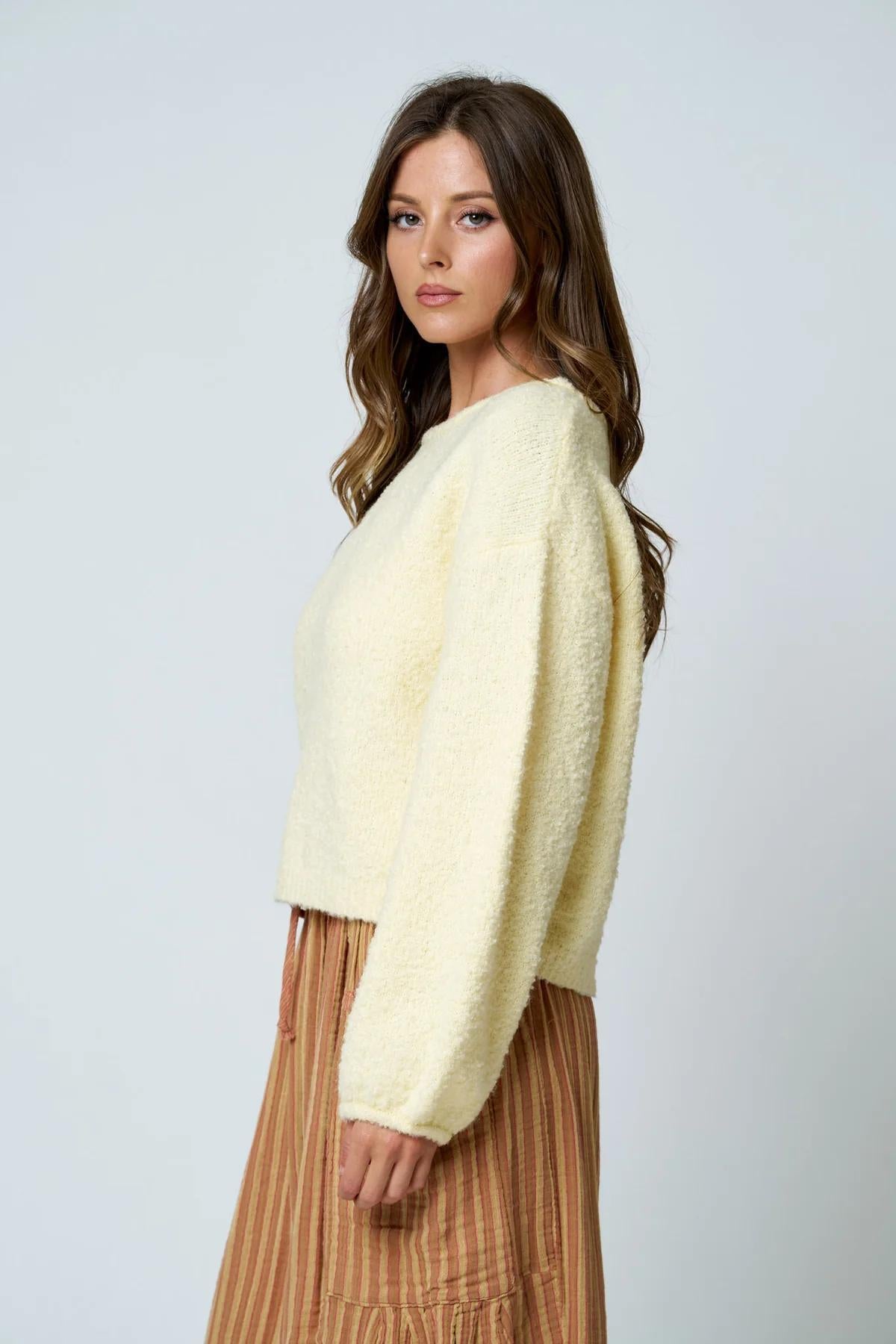 YELLOW LONG SLEEVE FUZZY KNIT PULLOVER SWEATER