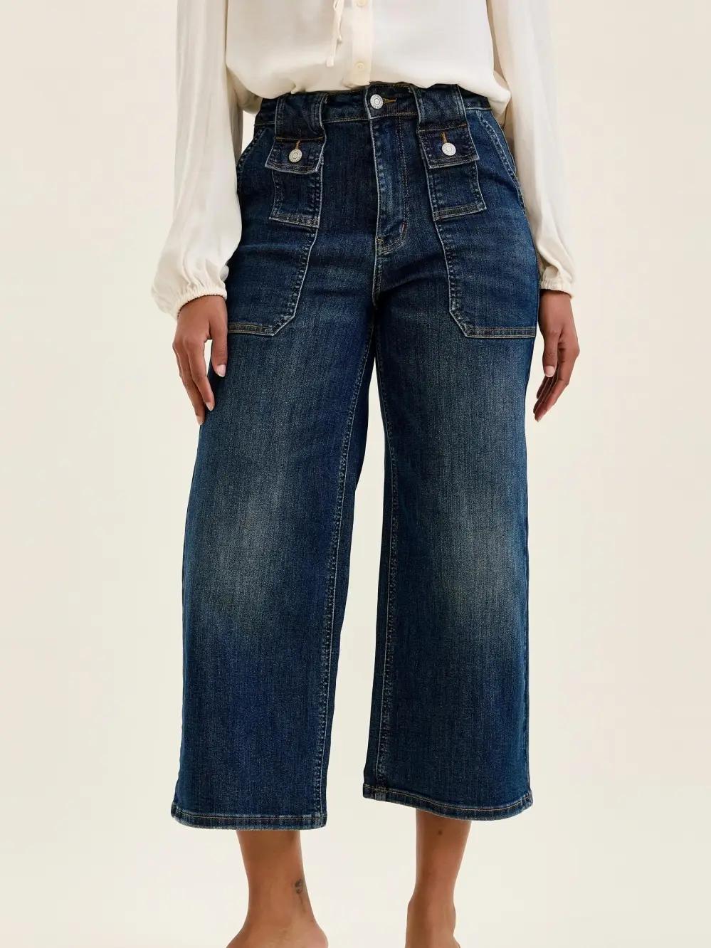 Judy Blue HW Wide Crop Utility & Patch Pocket Jeans