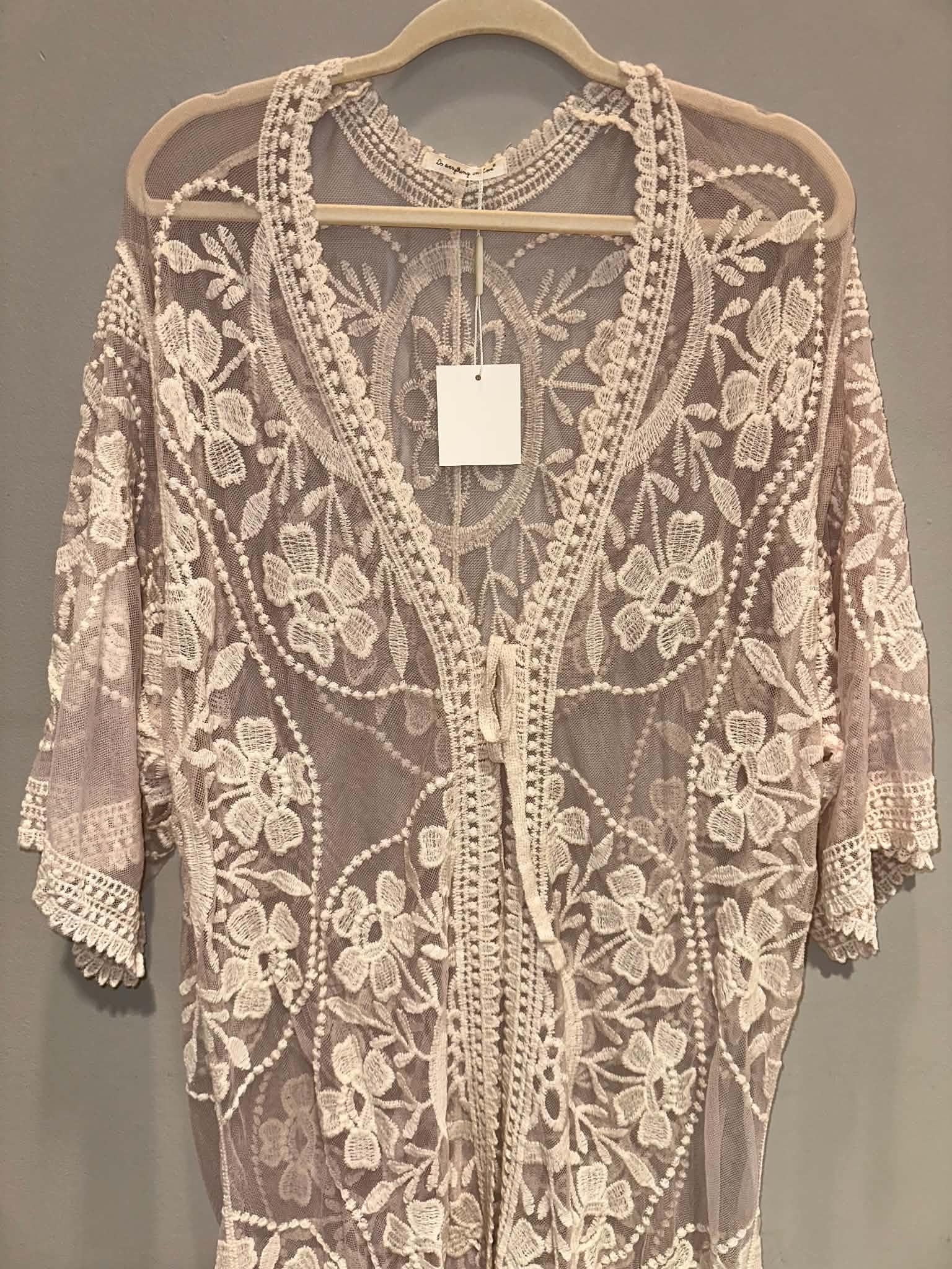 Lace Kimono O/S