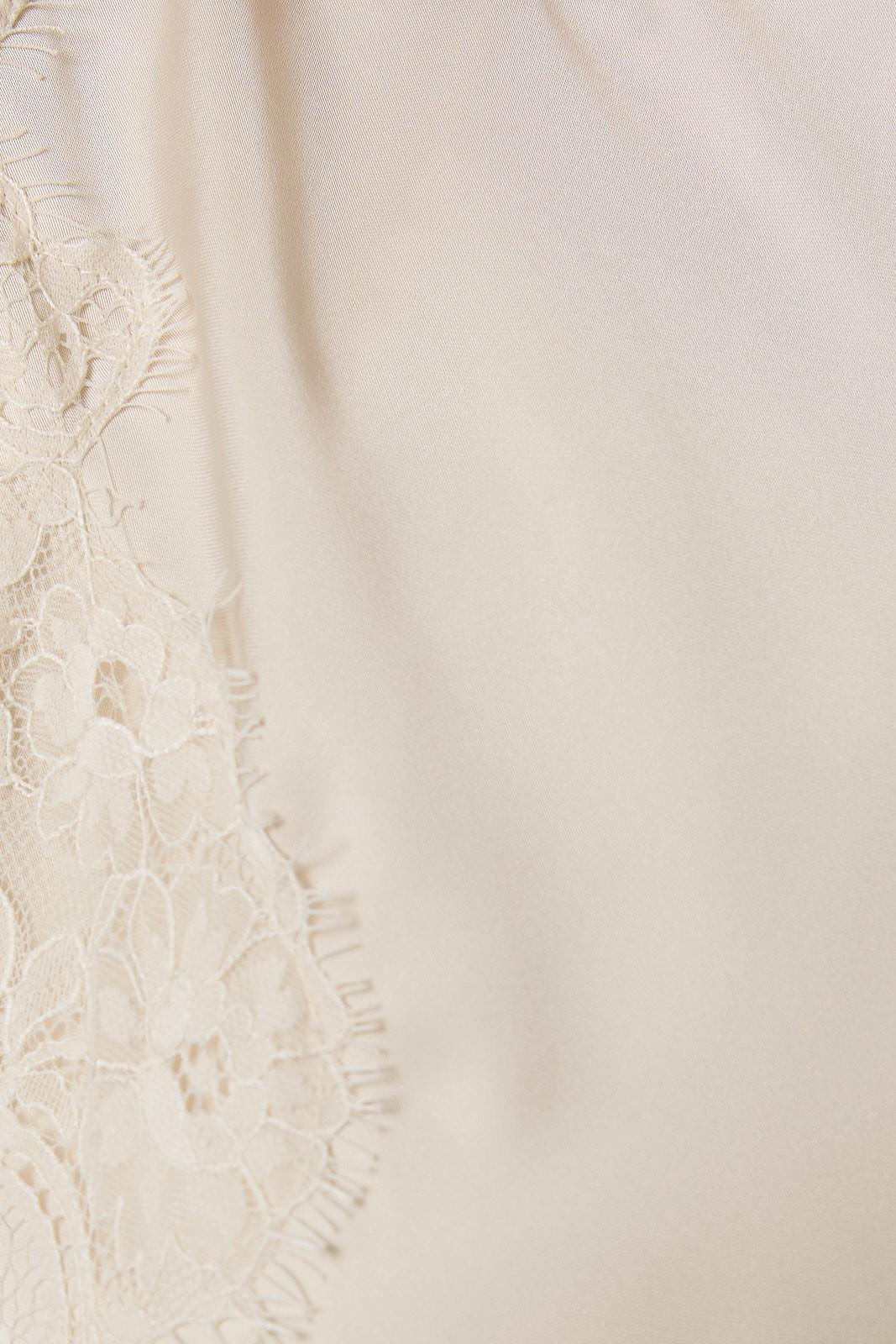 Cream Sleeveless High Neck Lace Trim Detail
