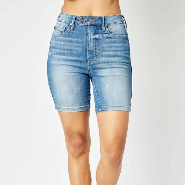 Judy Blue Double Button Bermuda Shorts