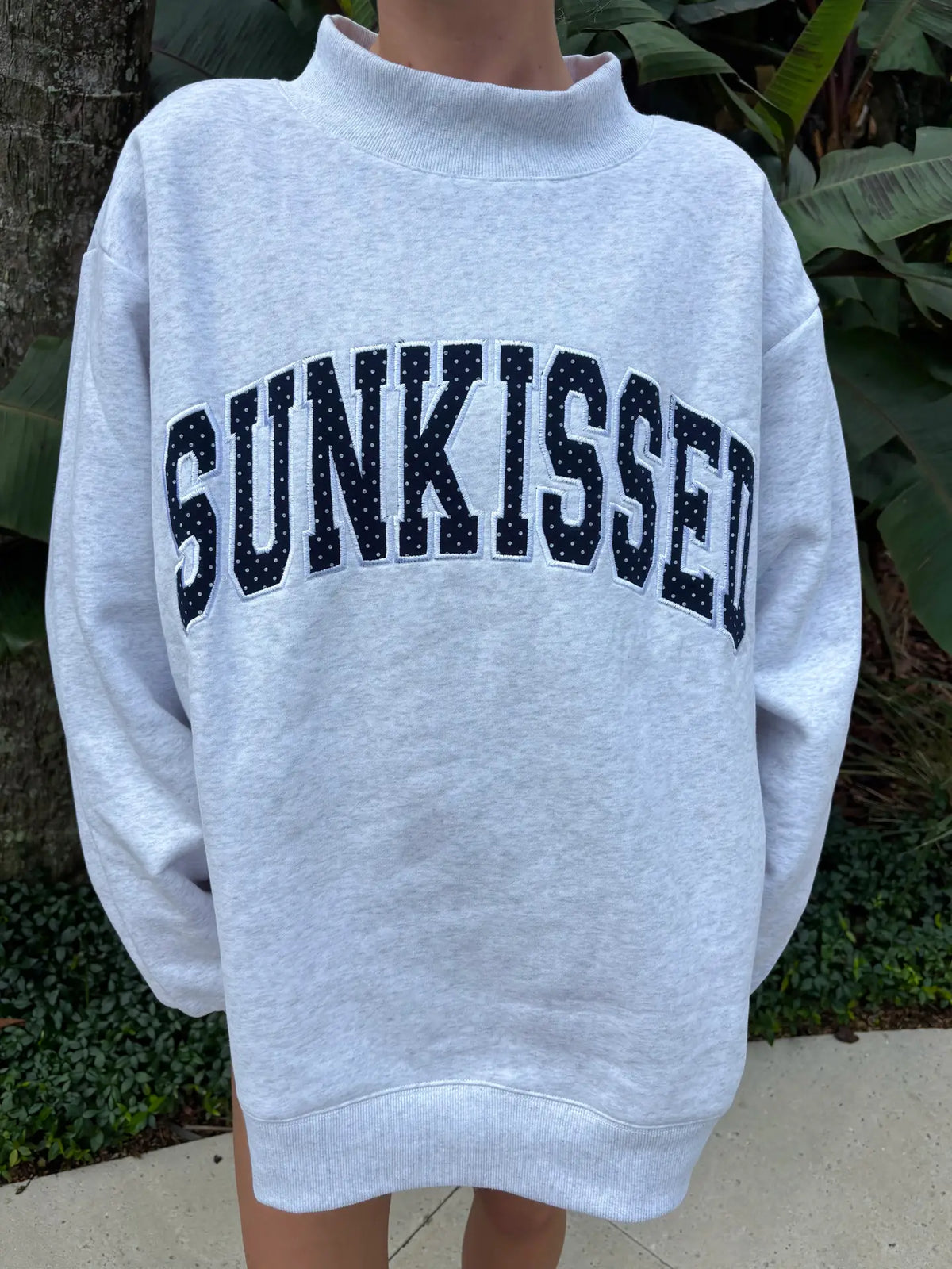 "Sunkissed" Mockneck Sweatshirt in Pearl Grey Navy Blue Polka Dot