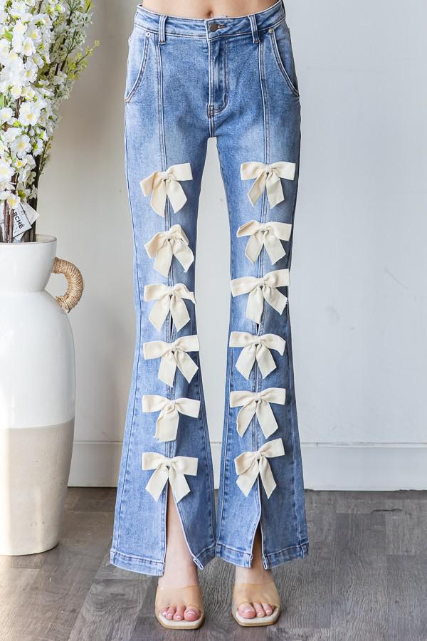 Ribbon Detailed Flare Jeans