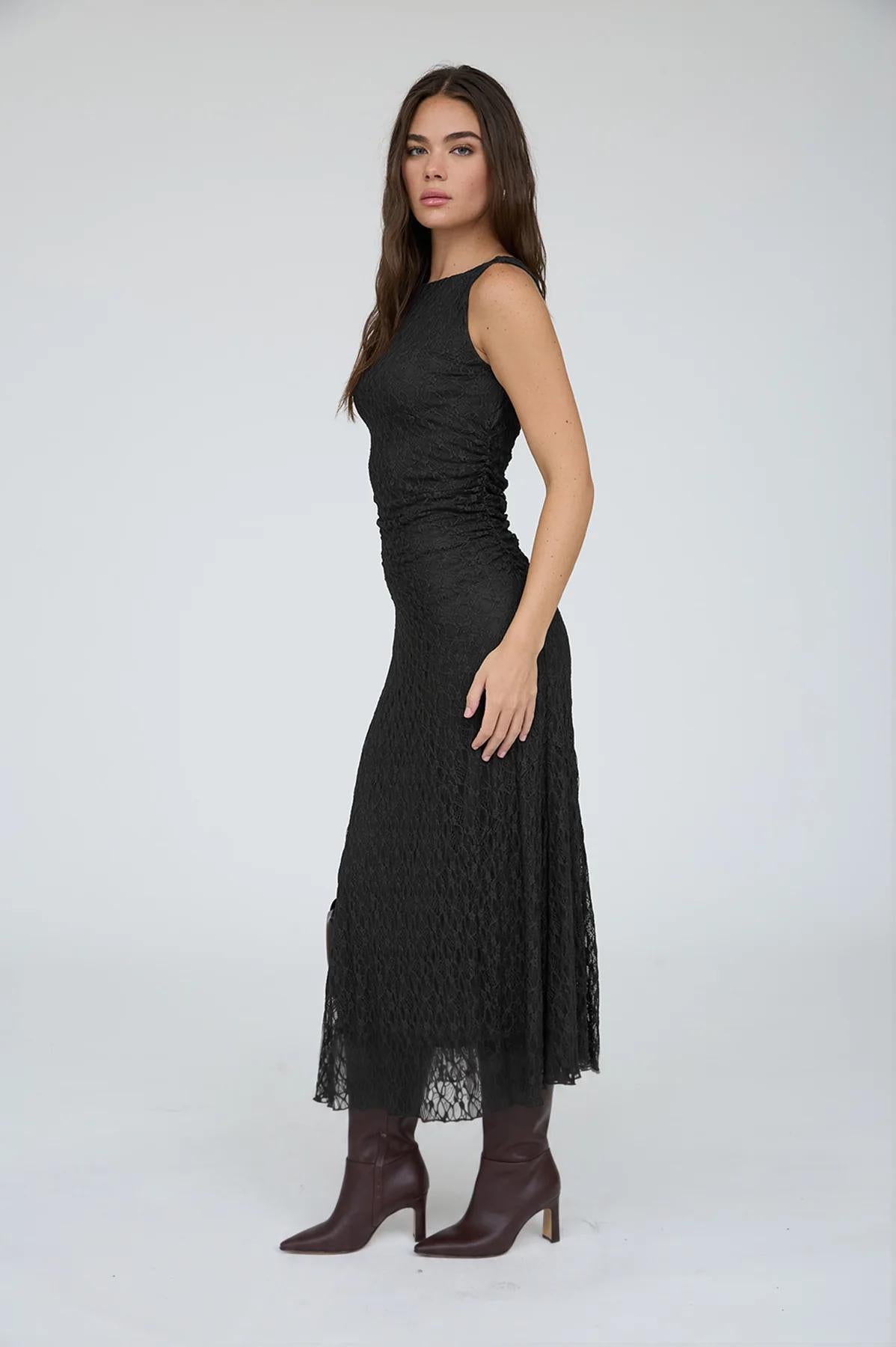 BLACK LACE RUCHED DETAIL TANK MIDI DRESS