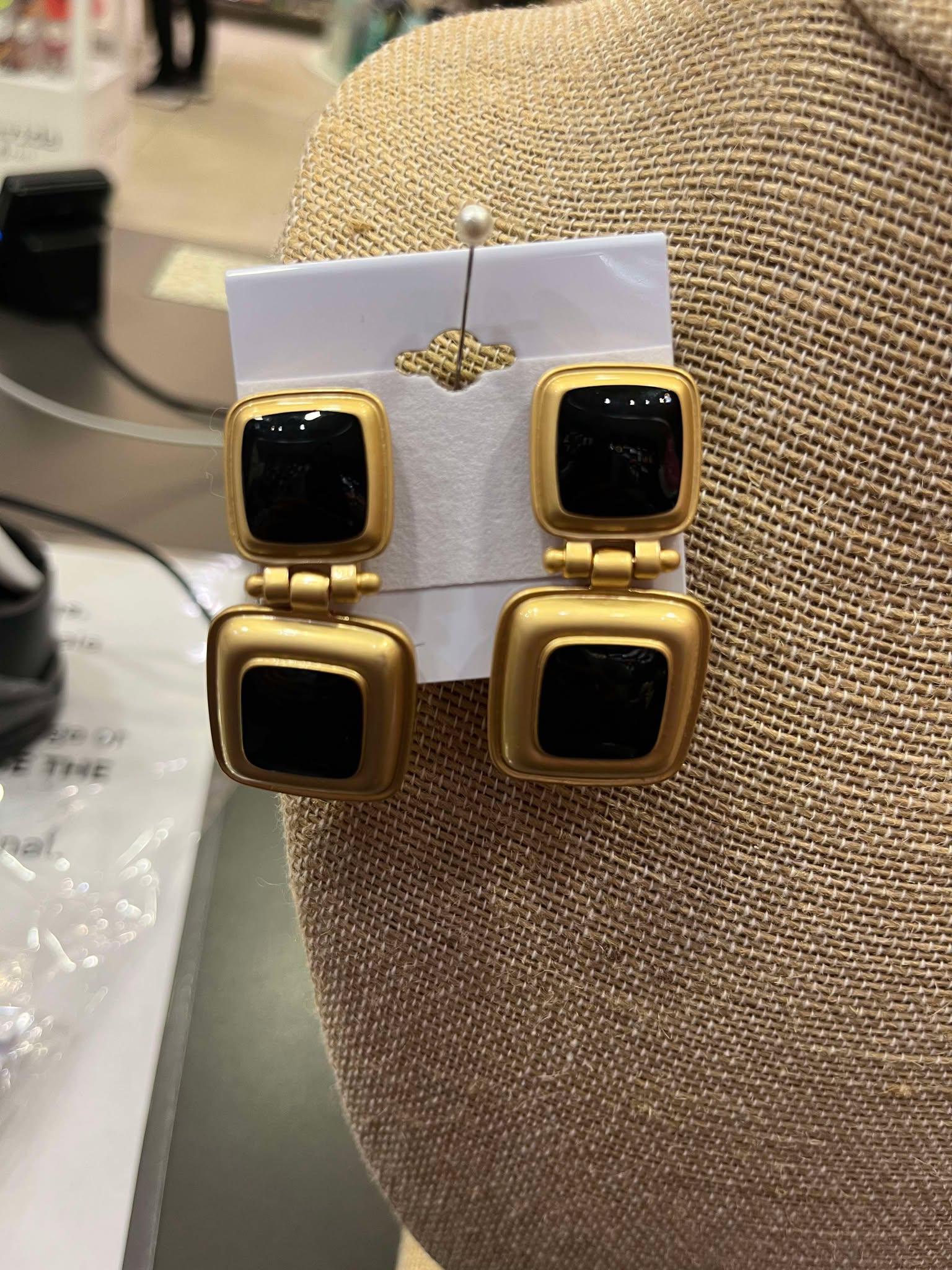 LV Black Square Gold Earrings