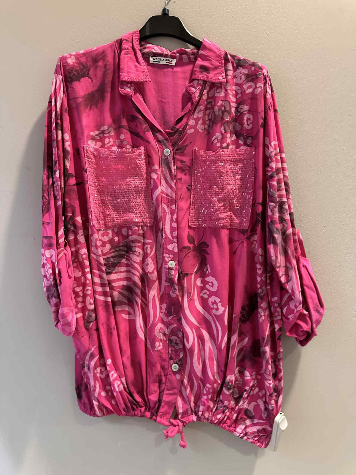 Printed Double Sequin Pocket Top