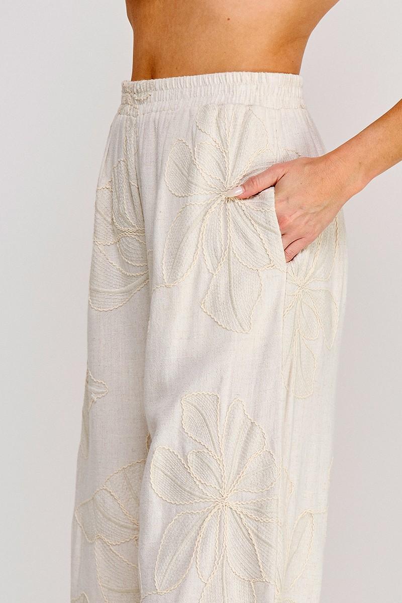 Floral Embroidered Soft Linen Cropped Pant