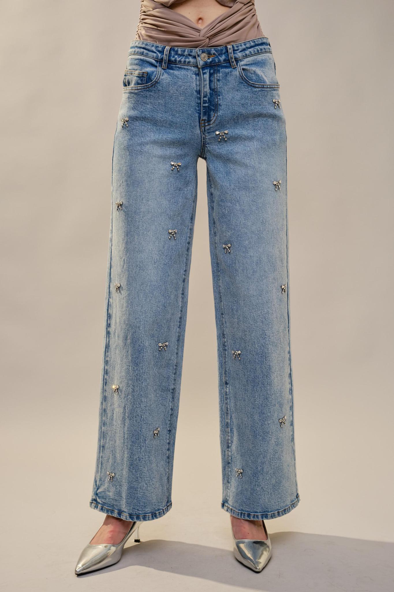 Bow Embellished Straight Leg Jeans